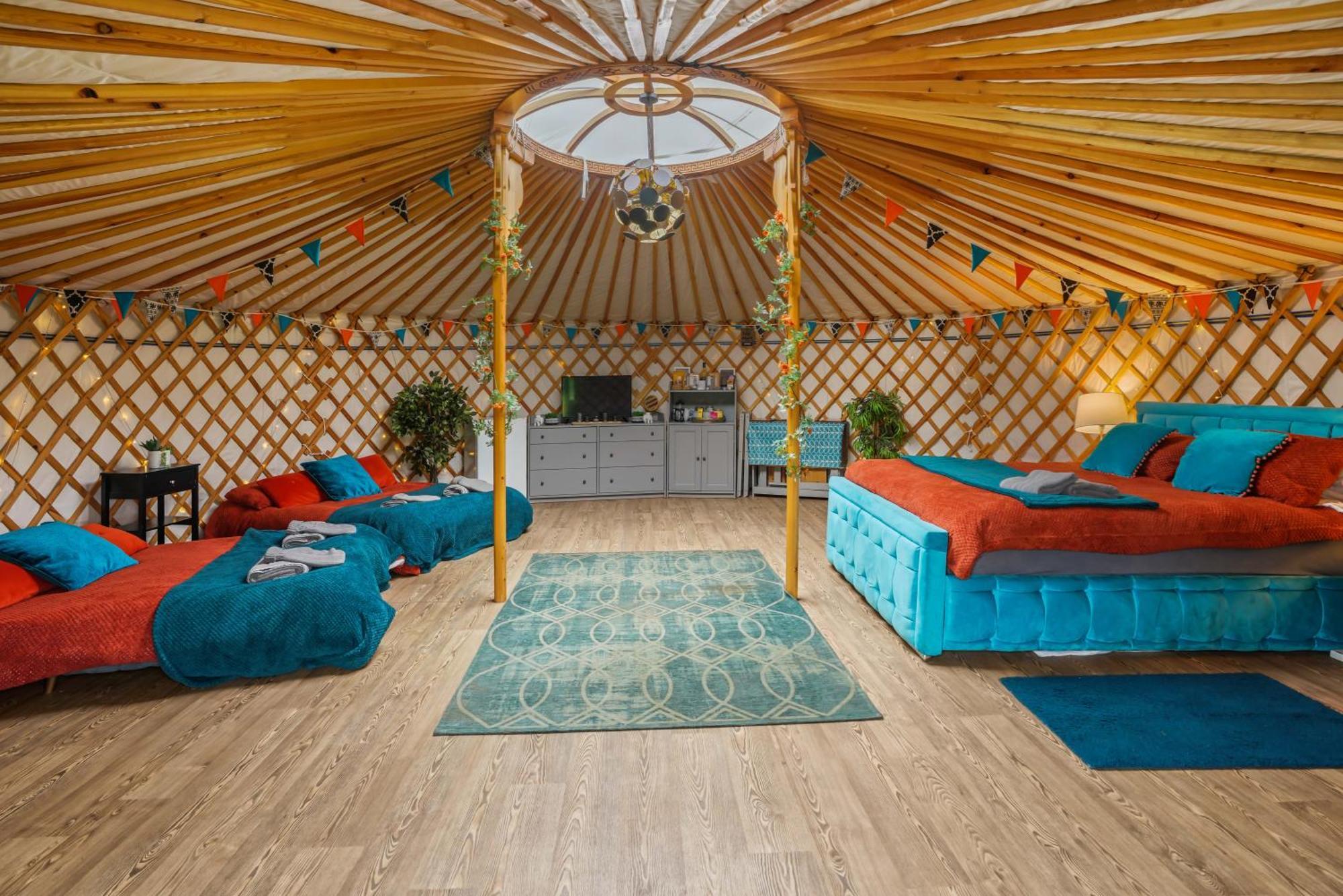 Glamp And Tipple Ltd Hotel Great Ellingham Buitenkant foto