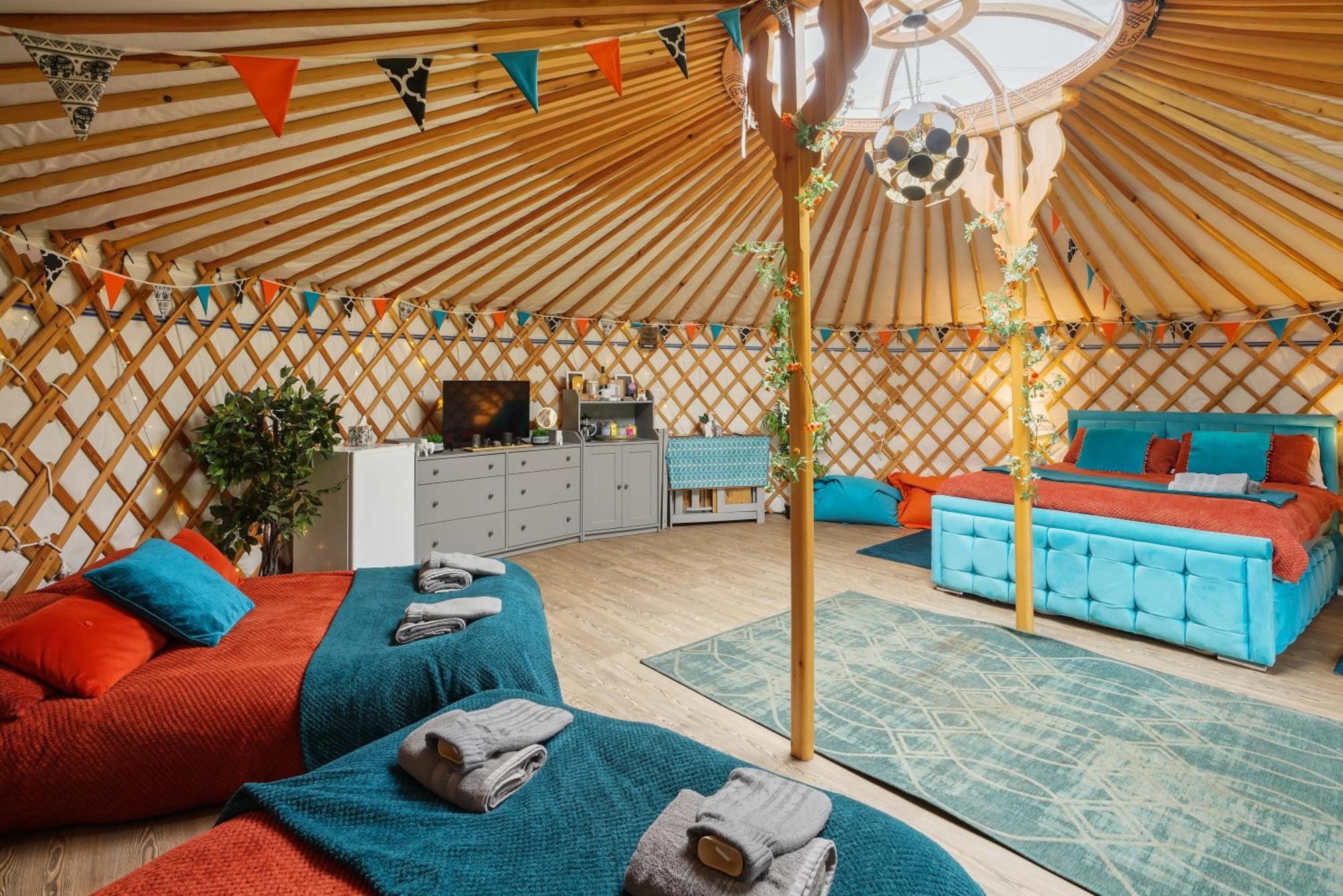 Glamp And Tipple Ltd Hotel Great Ellingham Buitenkant foto